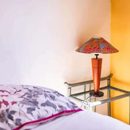 Independant 1er Etage Apartment *